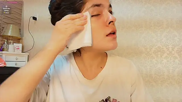 sofiaclauss online show from September 30, 8:24 pm