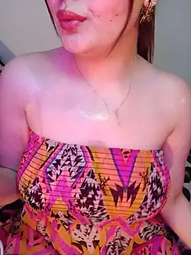 im here- online show from August 3, 8:47 pm
