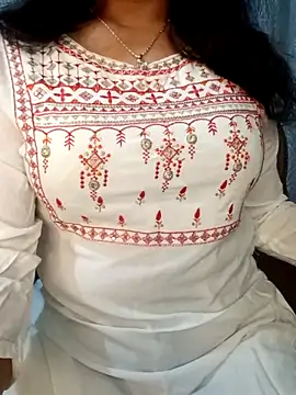 Rina777o online show from November 28, 6:00 pm