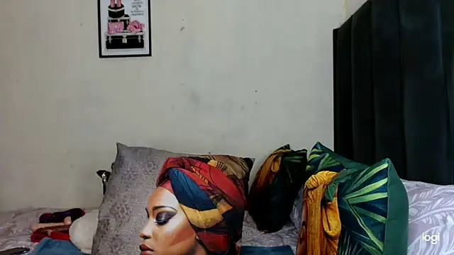 quenliyasa online show from February 28, 8:30 pm