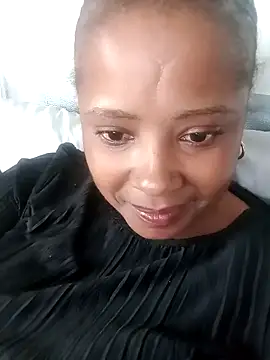 2Sweetysmile online show from April 18, 11:02 am