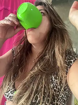 perlita05 online show from September 22, 7:23 pm