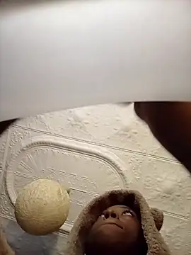 02Boitybaby online show from October 18, 6:49 am