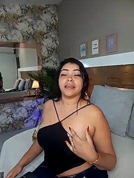 EmaBakker online show from October 9, 1:15 pm