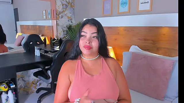 EmaBakker online show from April 22, 5:04 am