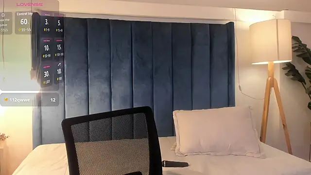  malih  online show from March 6, 1:06 pm