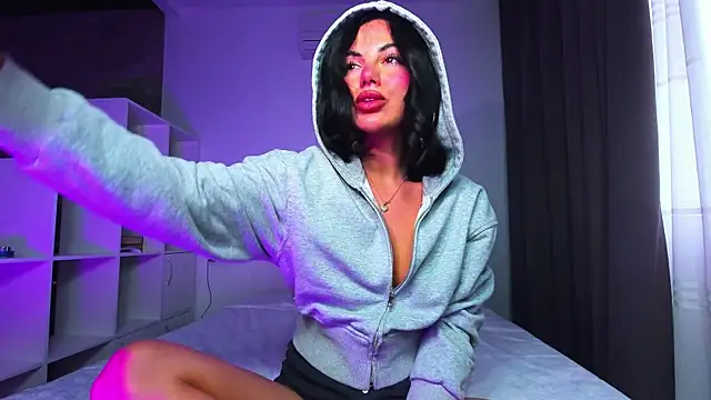 AddictedSabi online show from October 20, 12:41 pm