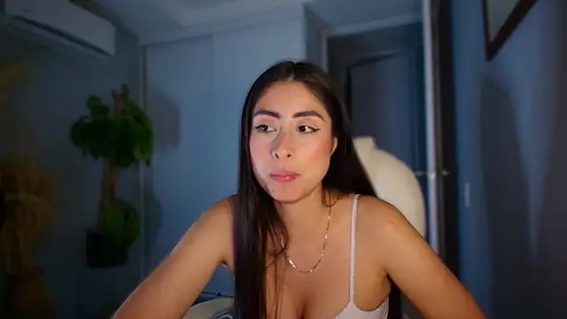 auroracaruso11 online show from September 20, 11:03 pm