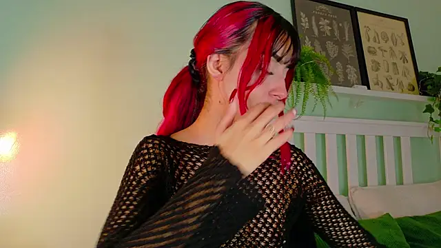 ParisFox  online show from October 20, 7:39 pm