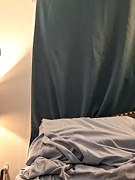 skyeb0787 online show from September 14, 7:28 am