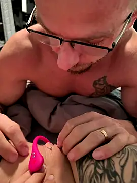 Annicam online show from October 2, 8:47 pm