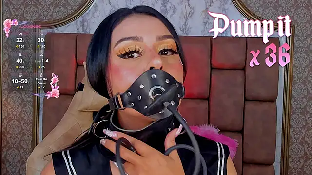 SoffiQueen online show from October 22, 8:36 pm