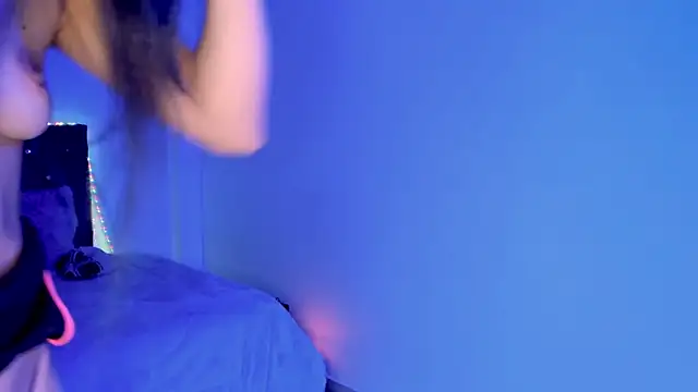 linda alana online show from September 14, 8:40 pm