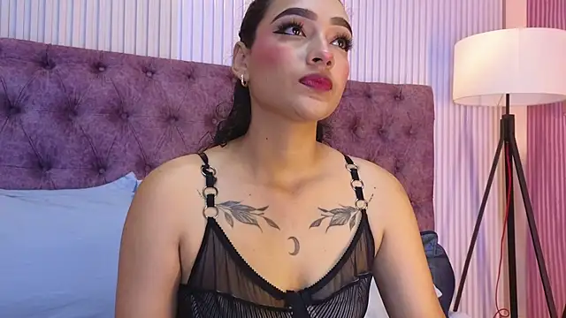 EMILYY FOXY online show from October 16, 7:05 pm