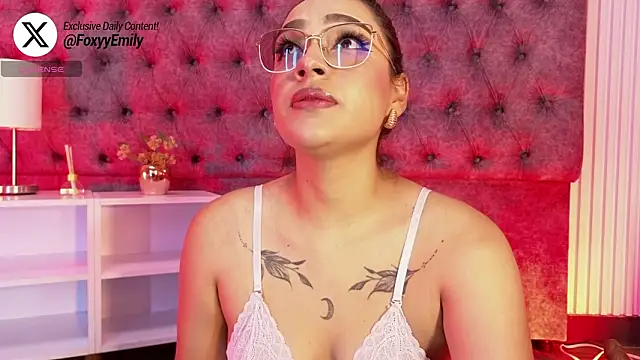 EMILYY FOXY online show from March 23, 7:09 pm