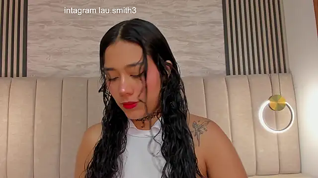 laura smith33 online show from September 26, 2:47 pm