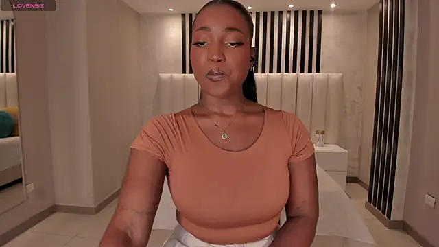 SavannahStorm online show from November 21, 9:39 pm