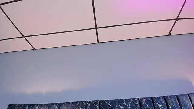 Sophia Lemos online show from September 22, 1:20 pm