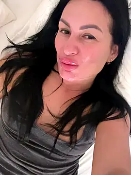 Helena7077 online show from September 29, 12:16 am