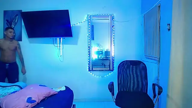 boy latino sex online show from October 10, 6:29 am