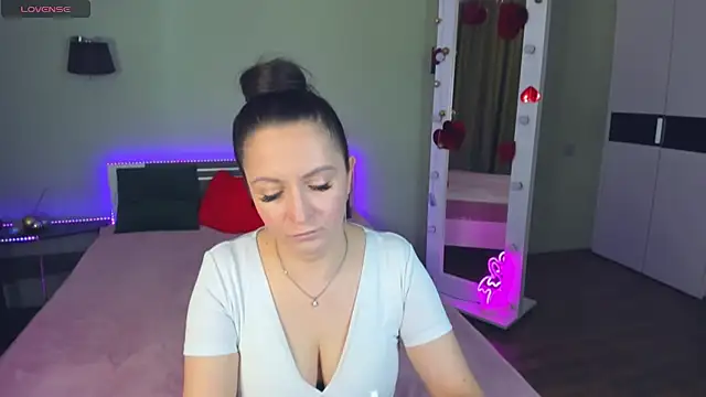 AngellLika online show from September 22, 1:20 pm