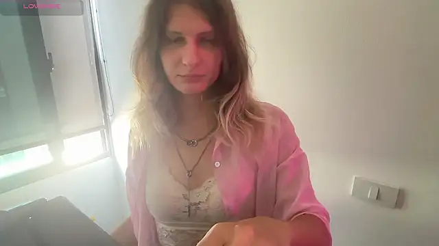 Alice Pinkhead online show from January 10, 7:57 am