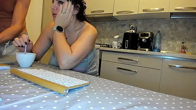 cuplu29 online show from October 15, 11:51 pm