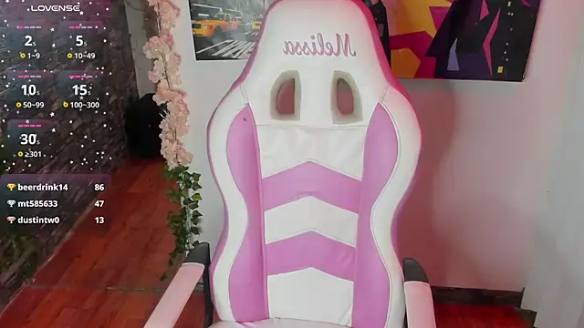 katt  black   online show from October 14, 9:06 pm