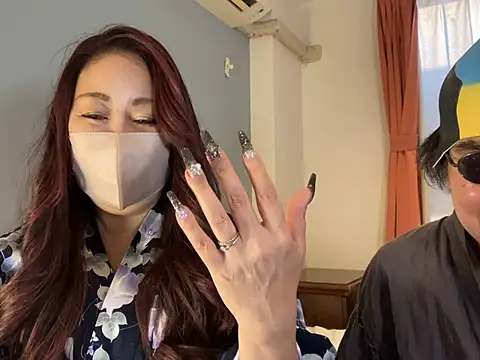 r xyz01 online show from January 17, 7:27 am