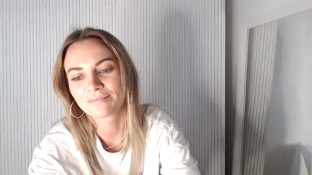 Milla  one online show from November 12, 1:53 pm