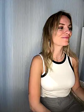 Milla  one online show from October 1, 2:44 pm