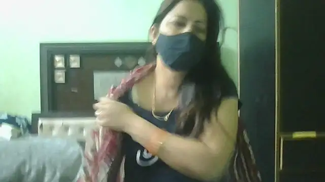 couplesuni online show from April 13, 1:29 am