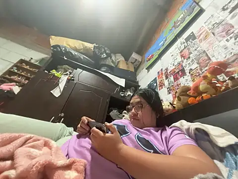 violeta 818 online show from March 9, 4:15 am