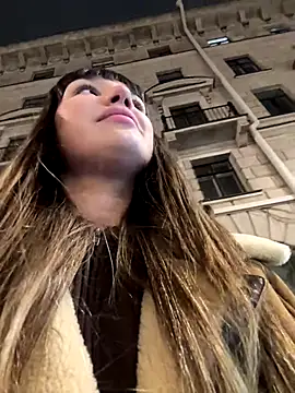 Sophie Avory online show from November 23, 4:30 pm