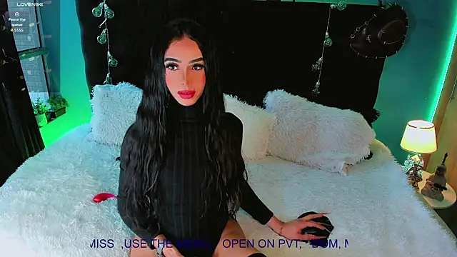 CALLME GODDESS  online show from May 7, 11:14 am