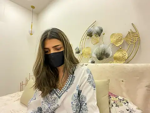 MaYaa  11 online show from March 24, 7:25 am