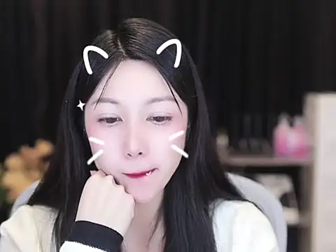 Nuyoah-77 online show from October 12, 5:15 pm