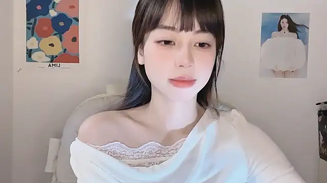 -Hottie online show from November 12, 4:27 pm