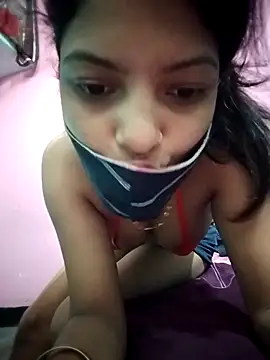 Hotty-Divya online show from October 21, 6:50 am