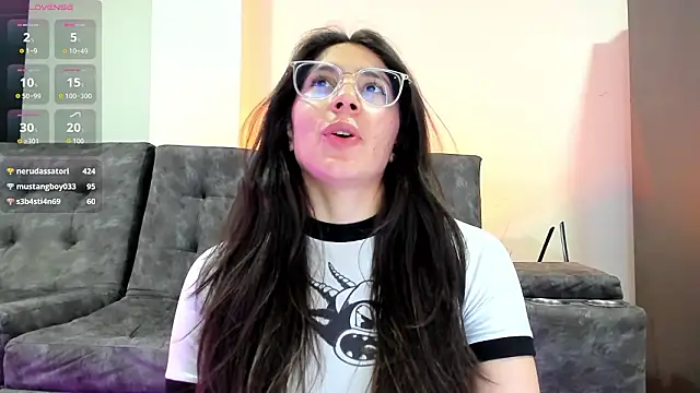 emmadiaz1 online show from February 23, 3:40 am