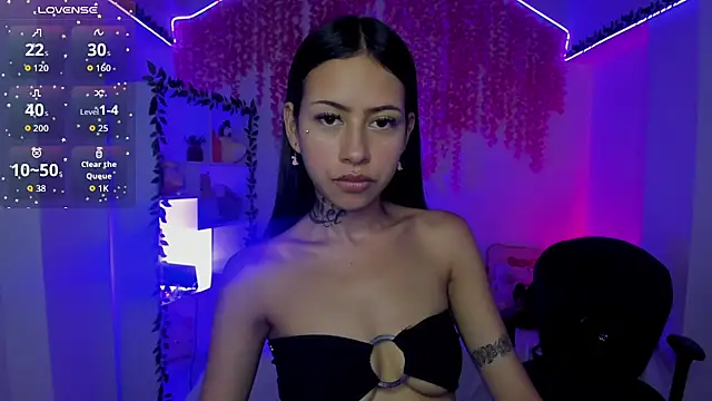 cat kitty18  online show from August 6, 7:32 pm
