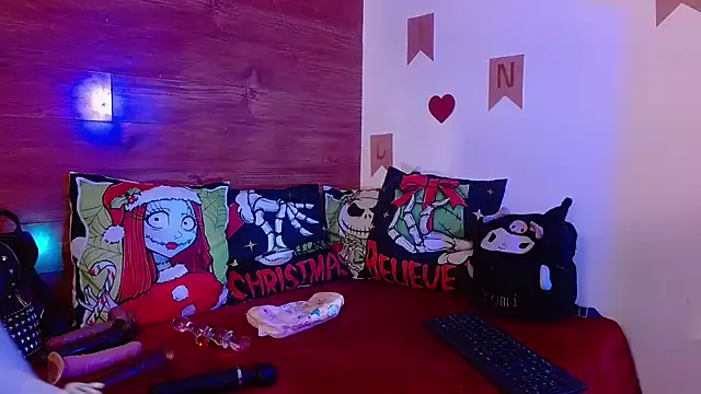 Mapu delyth online show from January 5, 11:30 pm