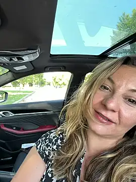 casssymooon online show from July 27, 2:14 pm