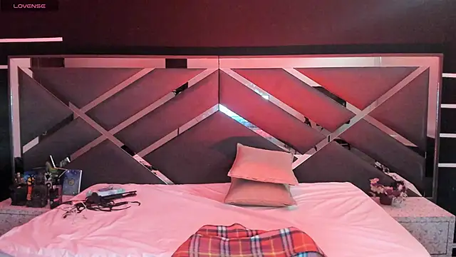 SexyNaf online show from September 12, 7:54 pm