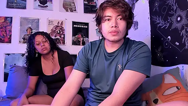 hothoneychile online show from March 22, 1:55 am