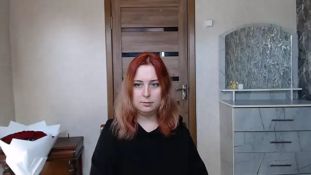 Kristy-Max online show from September 17, 4:32 am