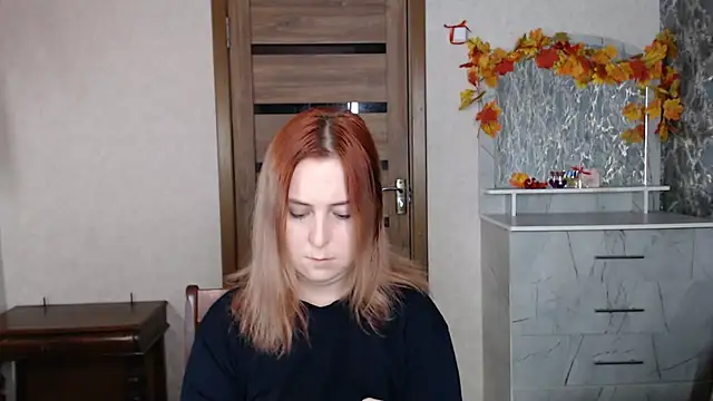 Kristy-Max online show from September 26, 2:04 pm