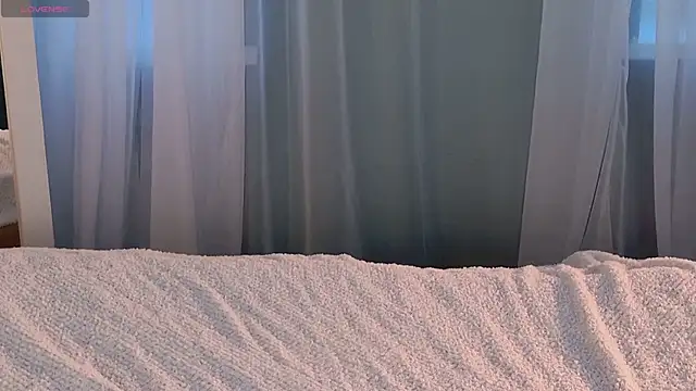 SunnyRisha online show from October 17, 5:10 am