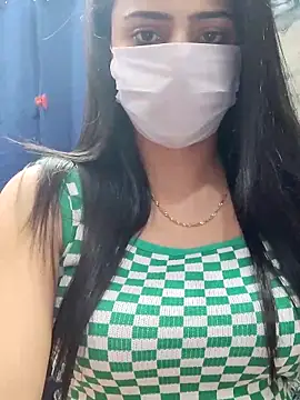 Ivymybae online show from December 4, 5:03 pm