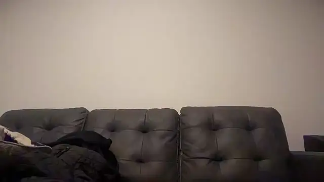 RavenRayyy online show from October 8, 10:52 am